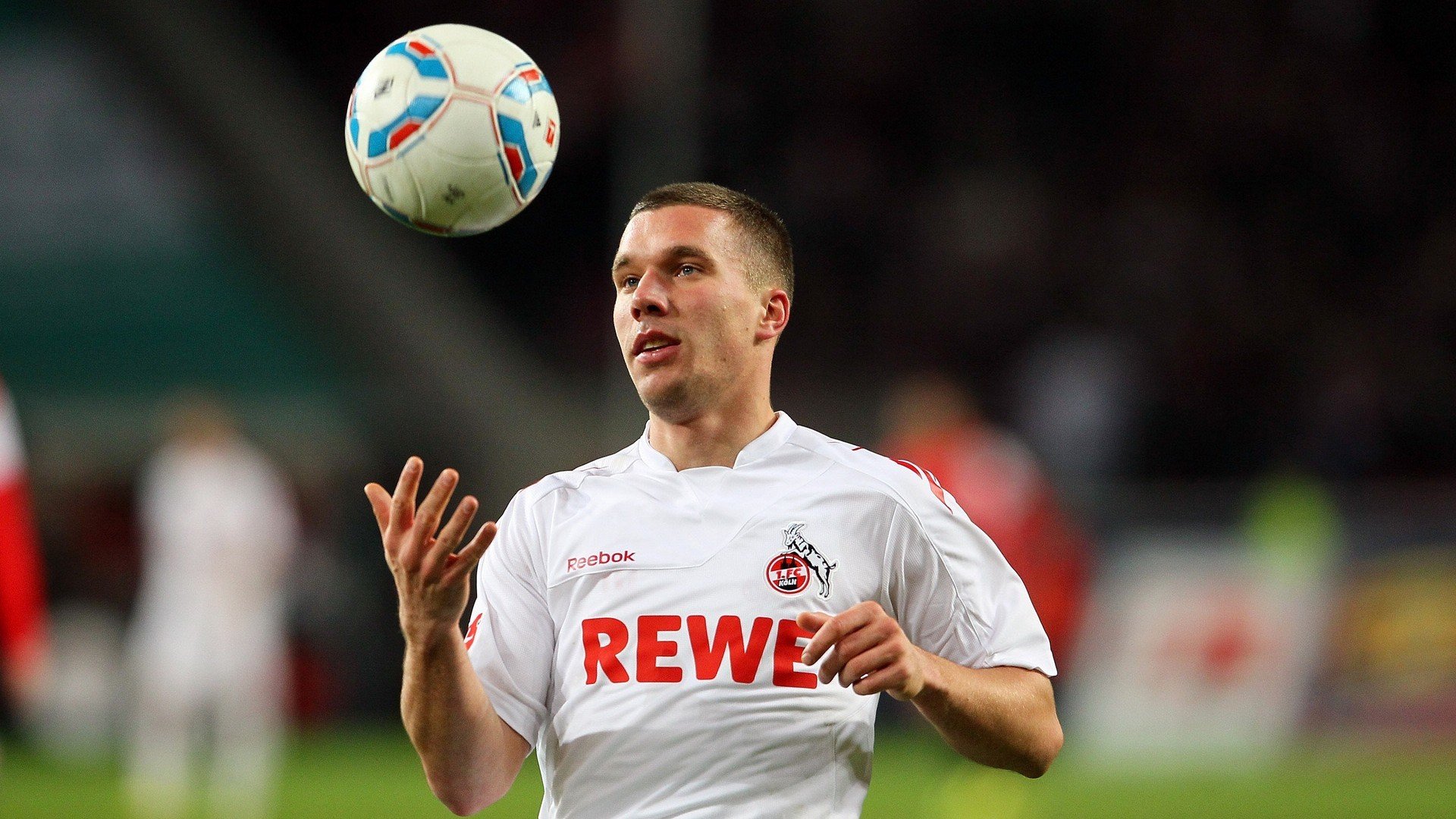 传奇“边锋”巅峰对决，谁是最强？，传奇边前卫